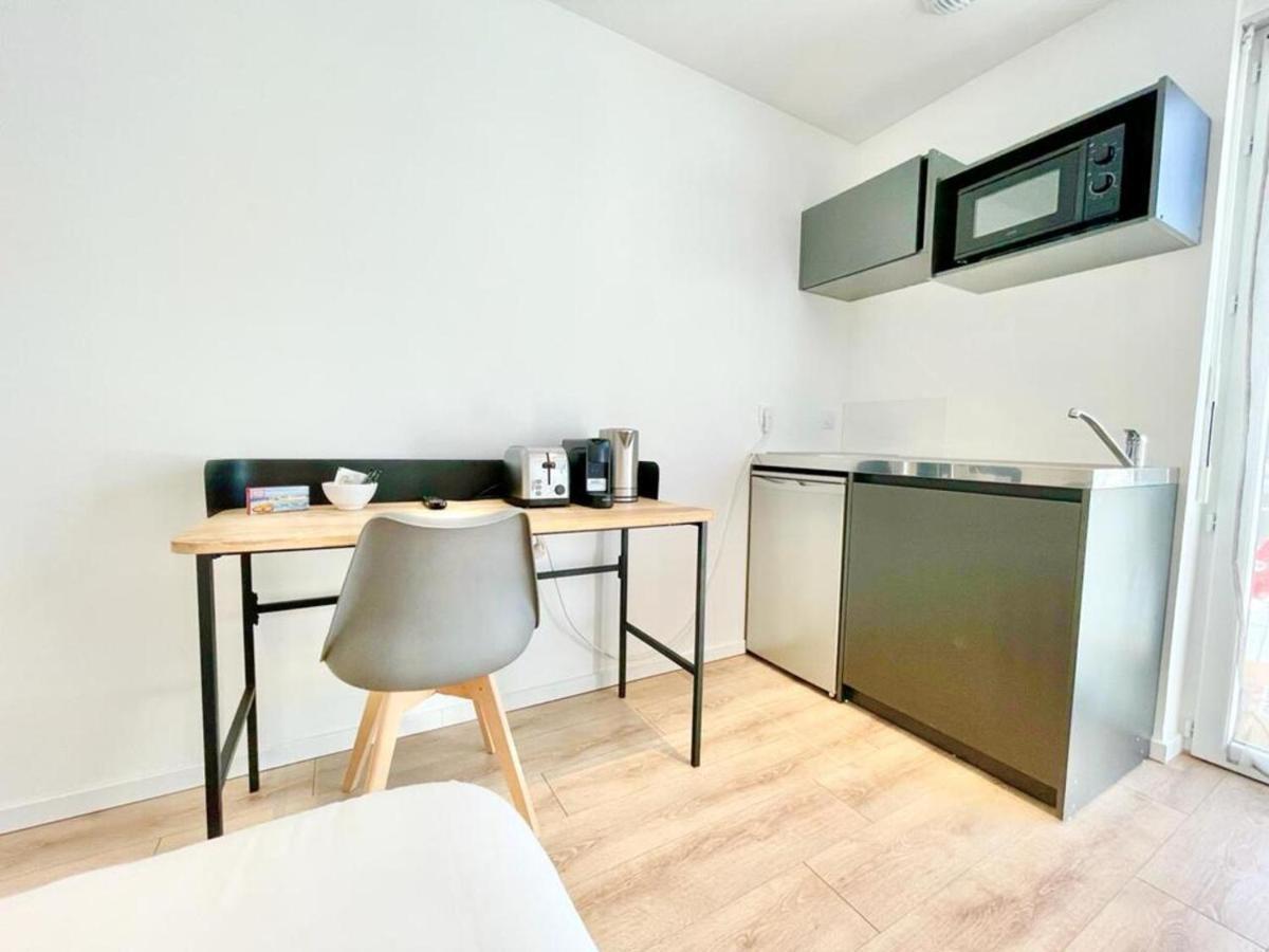 Residence Duguay - Centre Ville - Porte B - Appartements Tout Confort - Neuf - Nouveau Lorient Exterior photo